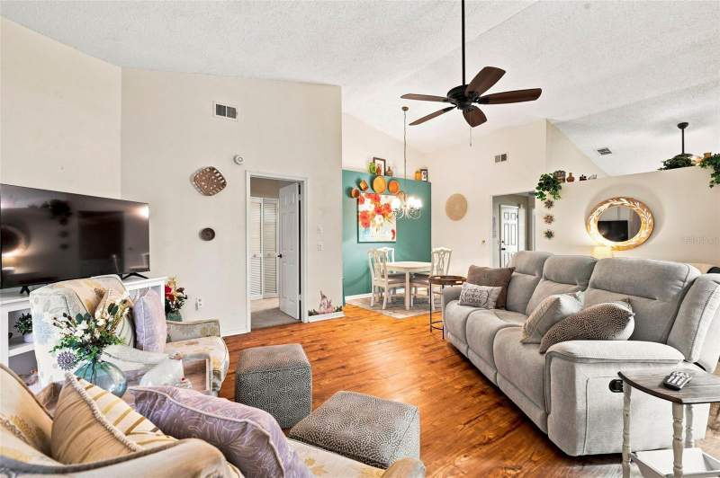 2 bedroom Villa at 7637 Balharbour Drive, Millpond Estates, New Port Richey — photo 3