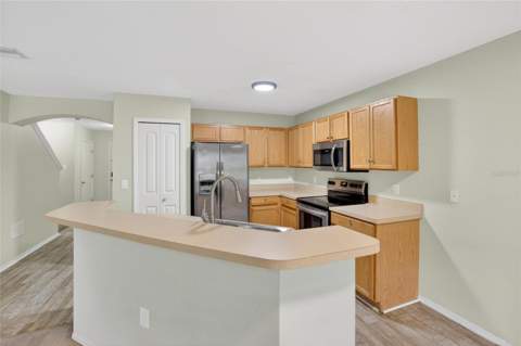 2605 Oleander Lakes Drive, Brandon FL - photo 13 of 68