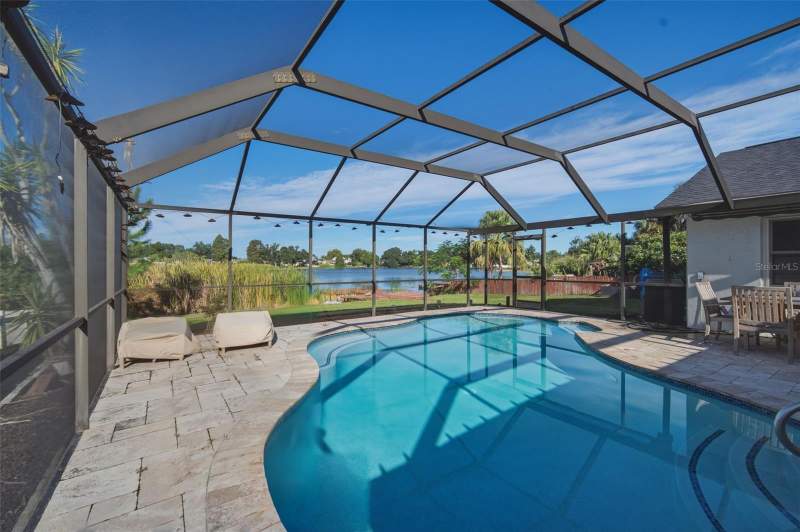 4 bedroom Single Family Residence at 6706 Ranger Drive, Bay Port Colony Ph III Un 1, Tampa — photo 2