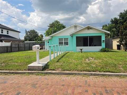 2041 Jewell Avenue, $300k–$500k for sale in Winter Park
