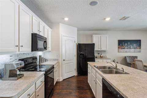5946 Churchill Sq Way, Groveland FL - photo 13 of 31