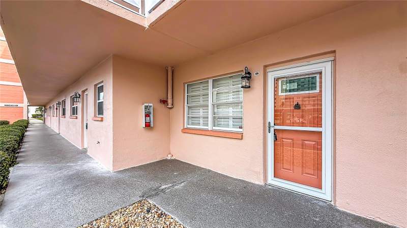 2 bedroom Condominium at 6025 Shore Boulevard #106, Town Shores Of Gulfport, Gulfport — photo 2