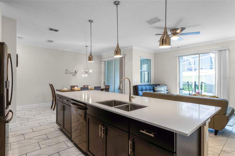 4 bedroom Townhouse at 1224 Challenge Drive, Stoneybrook South North Prcl Ph 5, Davenport — photo 4