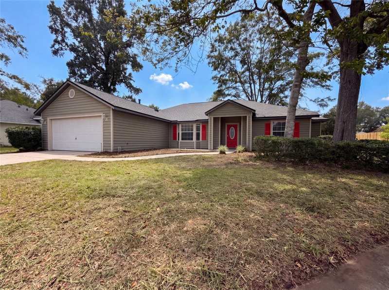 4 bedroom Single Family Residence at 944 NW 87th Drive, Eagle Point Cluster Ph 3, Gainesville — photo 1