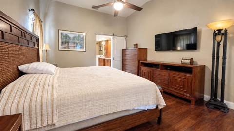 1040 Rosetree Ln, Tarpon Springs FL - photo 22 of 61