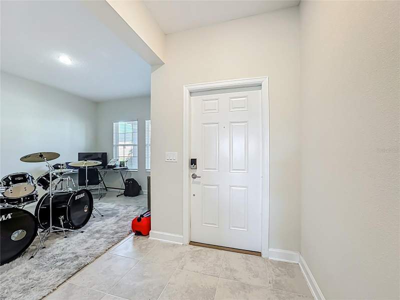 3 bedroom Single Family Residence at 4900 Lotta Court, Hanover Lakes Ph 3, St Cloud — photo 4
