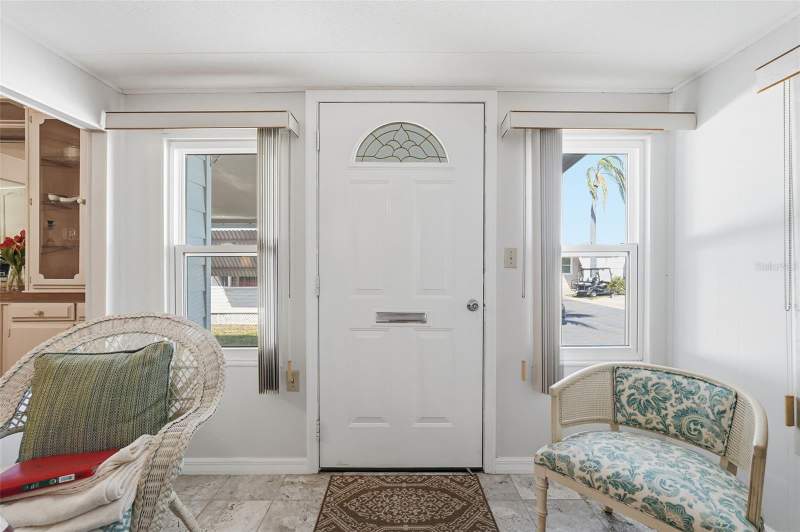 2 bedroom Mobile Home at 82209 F Street #209, Golden Gate Mobile Home Park Unrec, Pinellas Park — photo 4