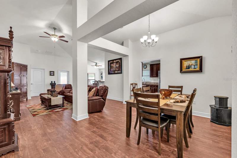3 bedroom Single Family Residence at 12250 Legacy Bright Street, Park Creek Ph 2B, Riverview — photo 4