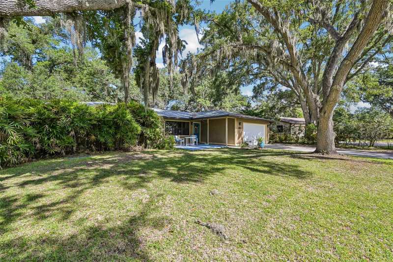 3 bedroom Single Family Residence at 3304 Swaan Lane, Swaan Acres, Sarasota — photo 1