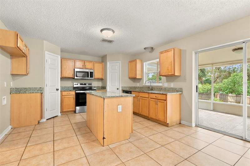 4 bedroom Single Family Residence at 2228 Sandridge Circle, Eustis Quail Hollow, Eustis — photo 5