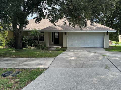 10 Sunnyside Drive, home for sale in Clermont 34711