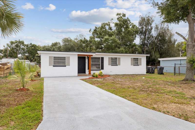 4 bedroom Single Family Residence at 4922 S 82nd Street, Progress Village Unit 2, Tampa — photo 3