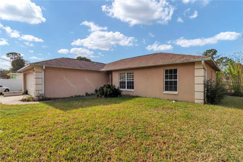 3 bedroom Single Family Residence at 4 Hemlock Terrace Course, Silver Spgs Shores Un 21, Ocala — photo 2