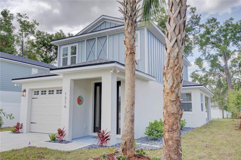 4 bedroom Single Family Residence at 1316 E 9th Avenue, Mount Dora Unser Sub, Mount Dora — photo 3