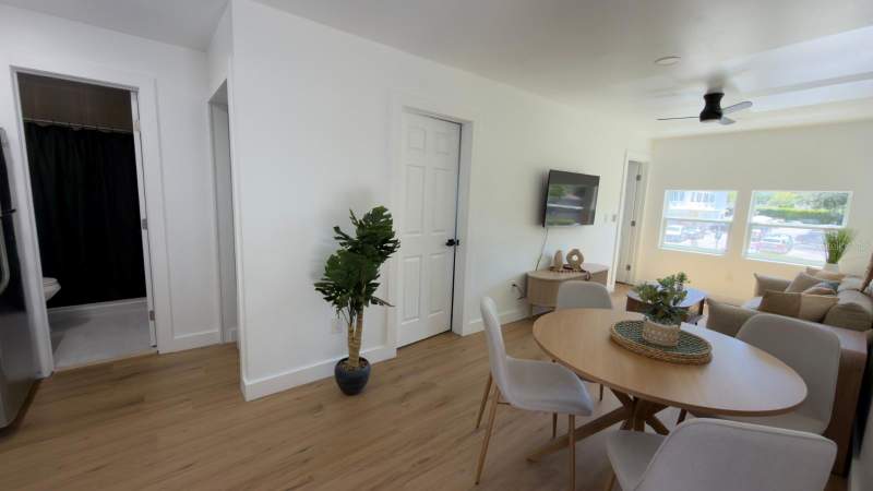 4 bedroom Single Family Residence at 1922 Hillcrest Street, East View Park, Orlando — photo 4