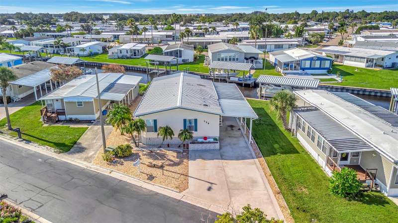 2 bedroom Manufactured Home at 138 S Saint Thomas Circle, Caribbean Isles Residential Co, Apollo Beach — photo 5