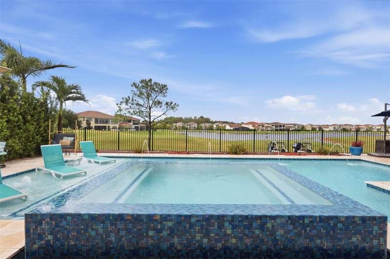 4 bedroom Single Family Residence at 13283 Alderley Drive, Eagle Crk Village K Ph 2A, Orlando — photo 2