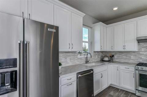 5038 Dancy Lane, St Cloud FL - photo 7 of 29