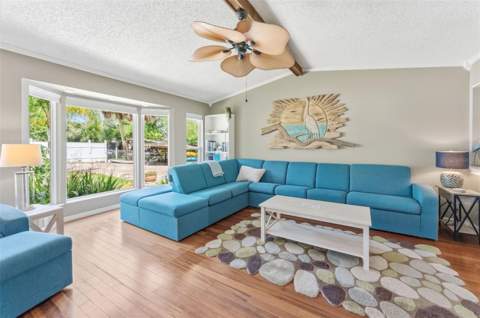 6355 Sebring Street, Weeki Wachee FL - photo 12 of 65