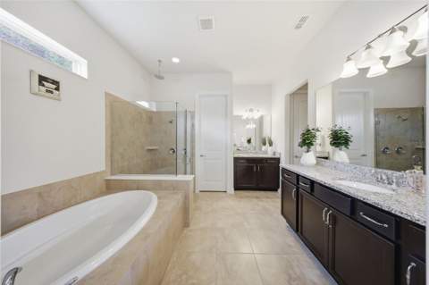 10902 Citron Oaks Drive, Orlando FL - photo 17 of 75