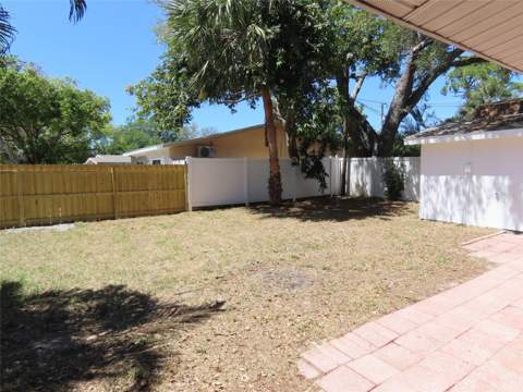 8055 33rd Avenue, St Petersburg FL - photo 7 of 27