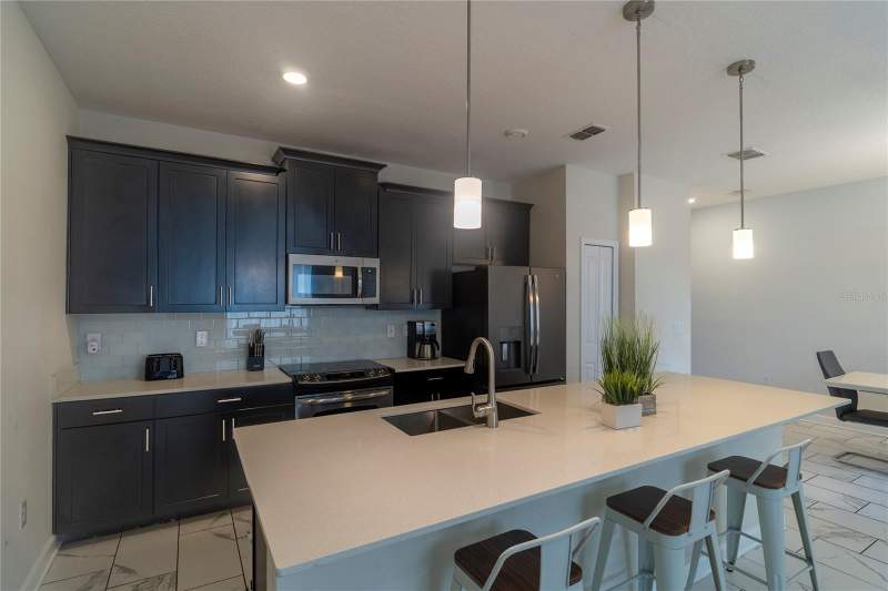 4 bedroom Townhouse at 436 OCEAN COURSE AVENUE, STONEYBROOK SOUTH NORTH PRCL PH 1, DAVENPORT — photo 3