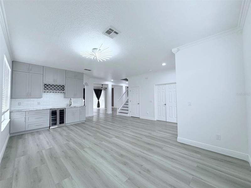 5 bedroom Single Family Residence at 2157 Wintermere Pointe Drive, Wintermere Pointe, Winter Garden — photo 2