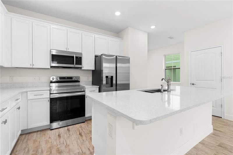 4 bedroom Townhouse at 3069 Caribbean Soul Drive, Rolling Oaks Ph 7, Kissimmee — photo 4