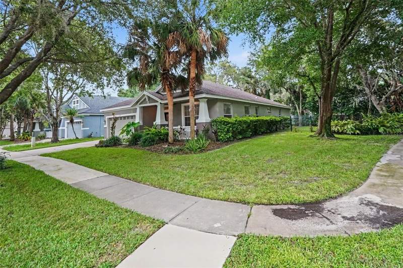 4 bedroom Single Family Residence at 15536 Gannetglade Lane, Fishhawk Ranch Phase 2 Parcel R-2 / X-1, Lithia — photo 2