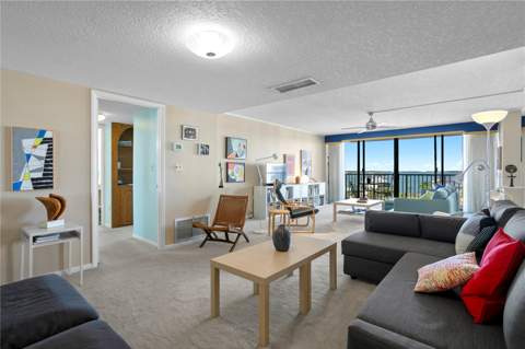 450 Treasure Island Causeway #702, Treasure Island FL - photo 10 of 35