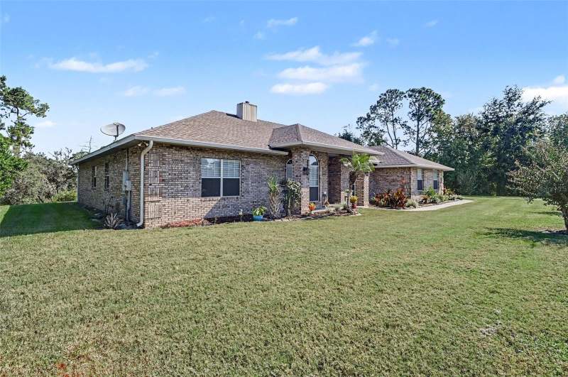 4 bedroom Single Family Residence at 2090 Lakebreeze Way, Crystal Lake Estates, Deltona — photo 3