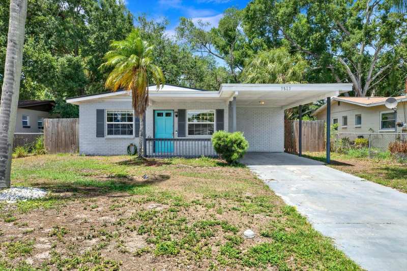 3 bedroom Single Family Residence at 3813 W Wisconsin Avenue, Interbay, Tampa — photo 1
