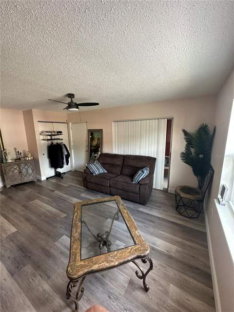 1084 82nd Terrace #1084E, St Petersburg FL - photo 6 of 6