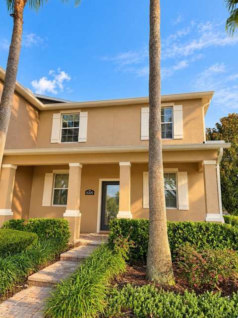15375 Avenue Of The Arbors, $300k–$500k for sale in Winter Garden