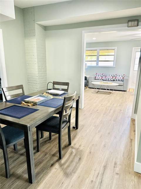 5654 12th Street, Zephyrhills FL - photo 10 of 22