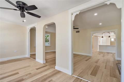 3310 E Maritana Drive, St Pete Beach FL - photo 18 of 62