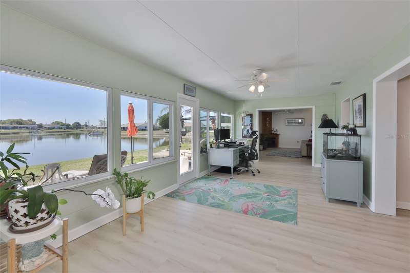 3 bedroom Single Family Residence at 1704 Danbury Drive, Del Webbs Sun City Florida Un, Sun City Center — photo 4