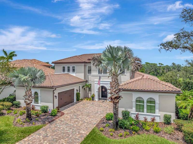5 bedroom Single Family Residence at 14922 Fishhawk Preserve Drive, Preserve At Fishhawk Ranch Phase 2, Lithia — photo 2