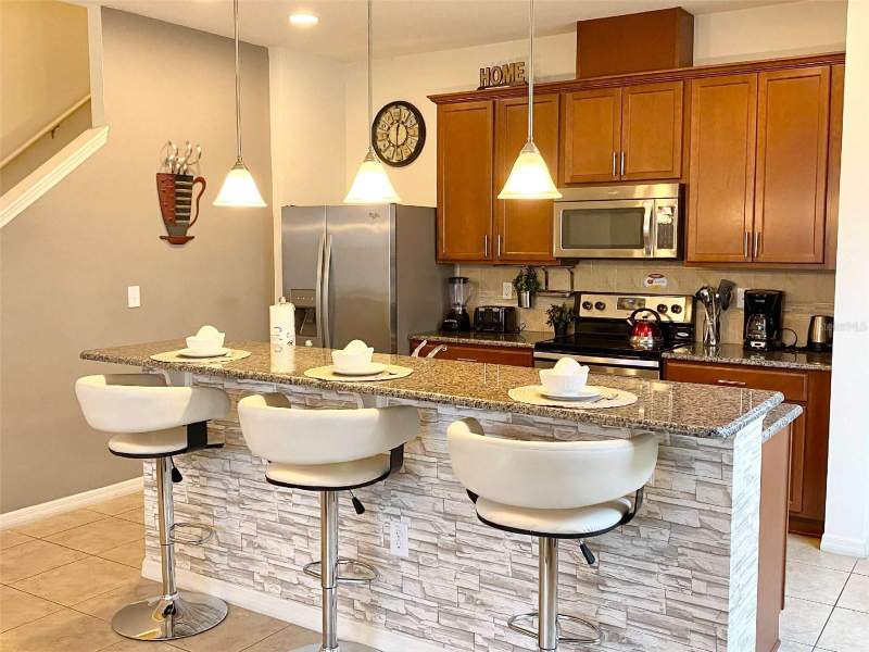 4 bedroom Townhouse at 3175 Tocoa Circle, Compass Bay Unit 3, Kissimmee — photo 4