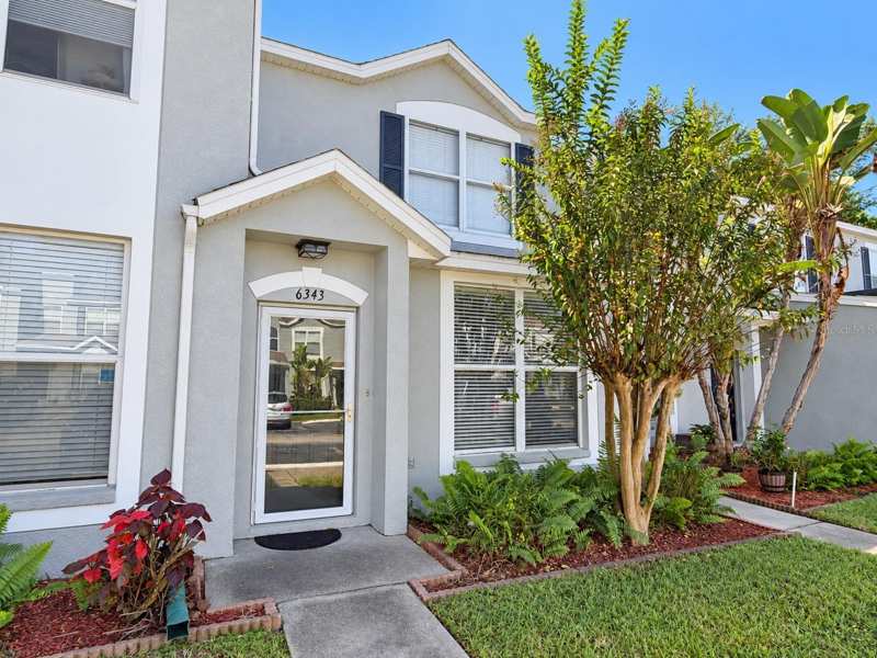 2 bedroom Townhouse at 6343 Osprey Lake Circle, Osprey Run Twnhms Ph 1, Riverview — photo 1