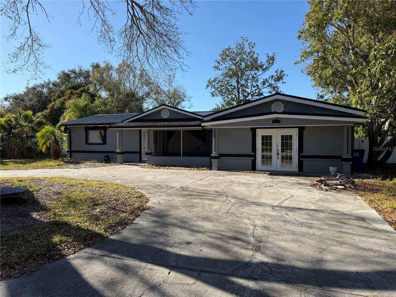 3 bedroom Single Family Residence at 651 69th Avenue, Harbor Lights Sub, St Petersburg — photo 2
