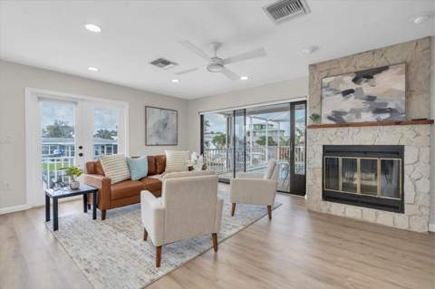 212 Westwinds Drive, Palm Harbor FL - photo 9 of 41