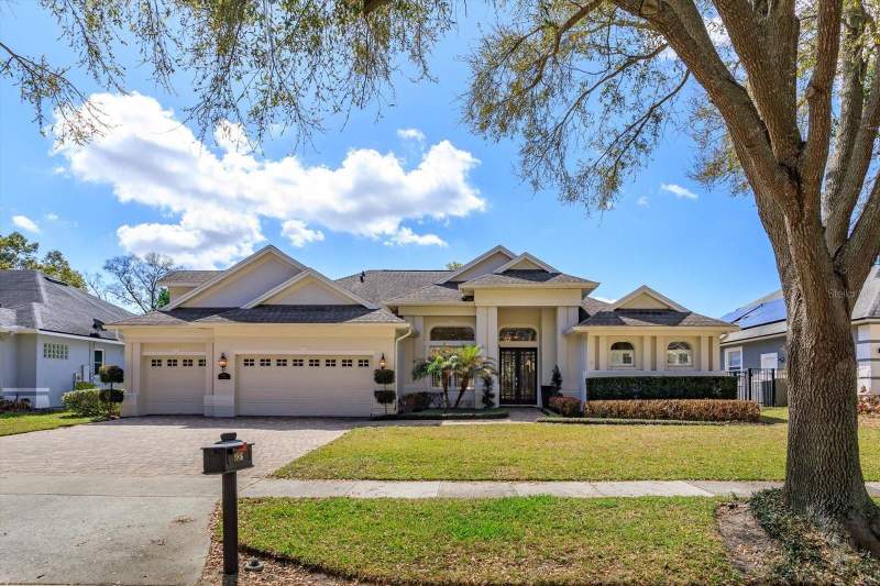 Bay Hill Cove