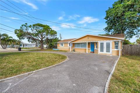 7901 Causeway Boulevard, St Petersburg FL - photo 6 of 6