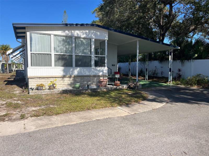 2 bedroom Manufactured Home at 29250 US Highway 19 #570, Doral Ro Association Inc Unrec, Clearwater — photo 3