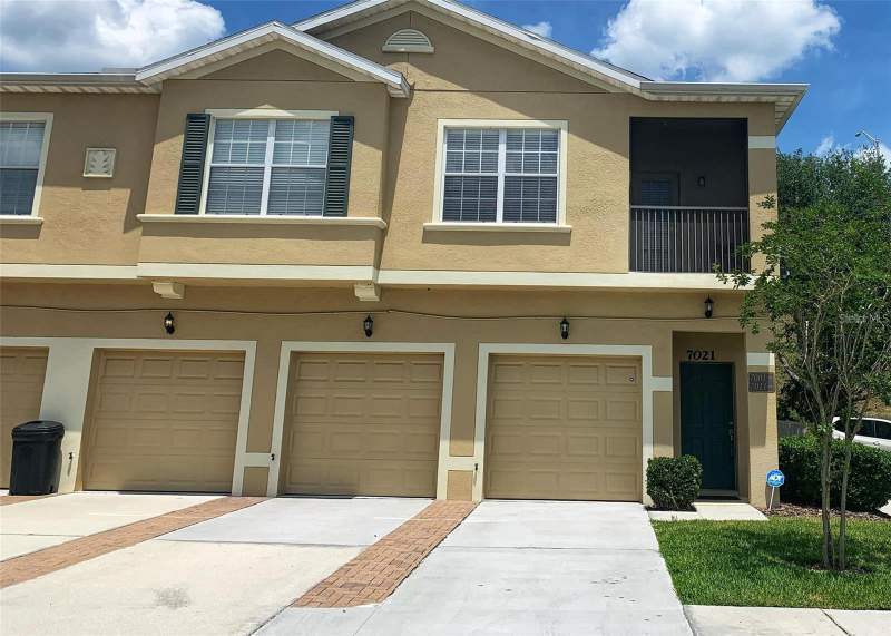 Villas At Chase GrovesCondos for Sale in Lake Mary, FL