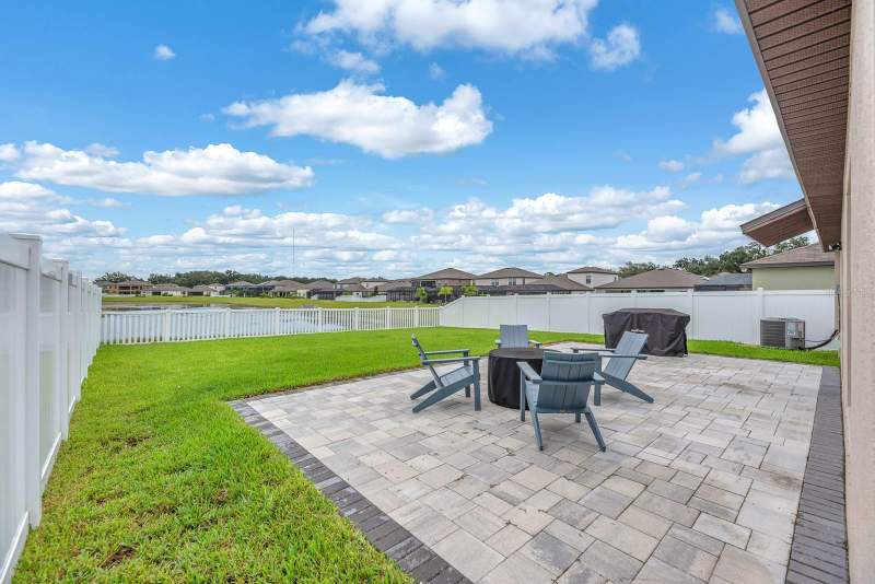 3 bedroom Single Family Residence at 12820 Weston Oaks Lane, Triple Crk Village N & P, Riverview — photo 5
