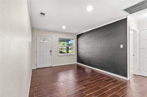 844 87th Avenue, St Petersburg FL - photo 14 of 44