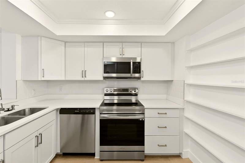 2 bedroom Condominium at 16308 Gulf Boulevard #103, Breakers The Condo, Redington Beach — photo 5