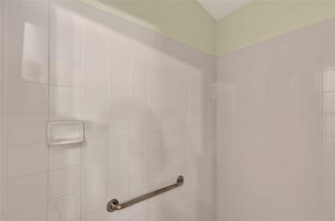 25333 River Crest Drive, Leesburg FL - photo 18 of 29